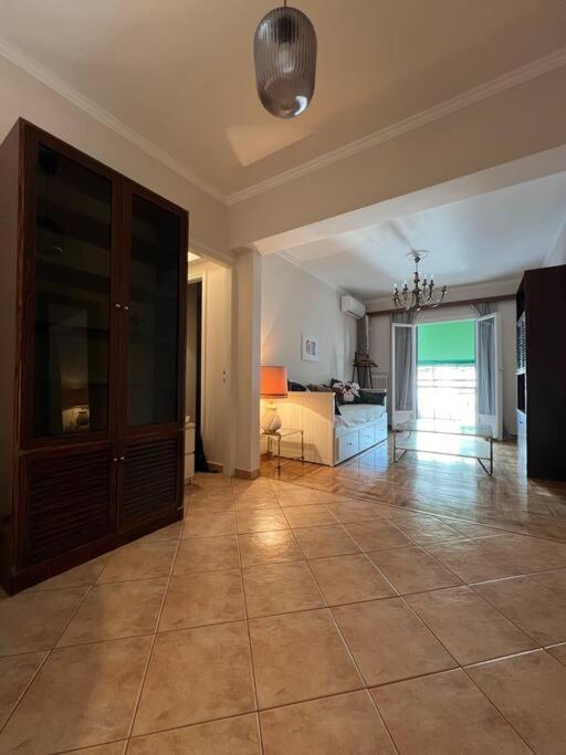 4Th Floor Cosy Apartment In Metaxourgeio Атина Екстериор снимка